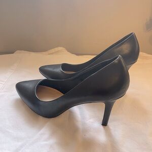 MERONA black matte heels women’s size 10
